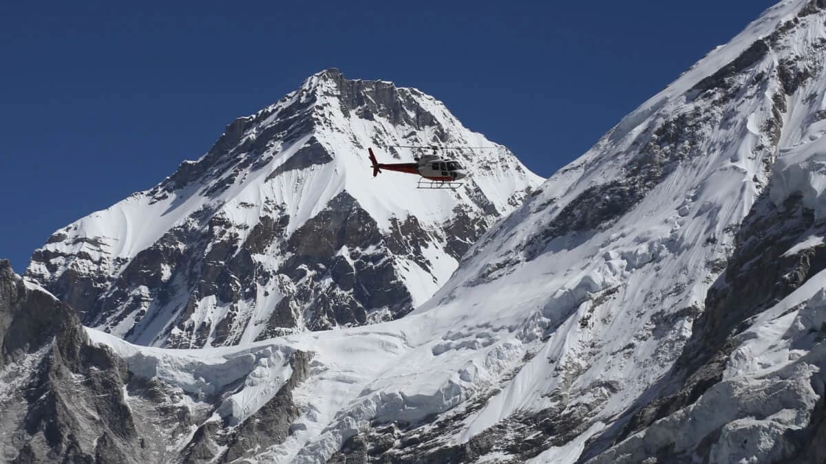 Everest Helicopter Tour