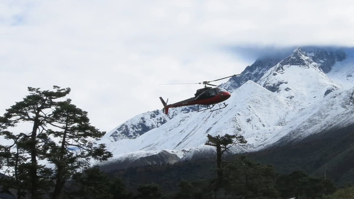 Helicopter Tour to Everest Base Camp