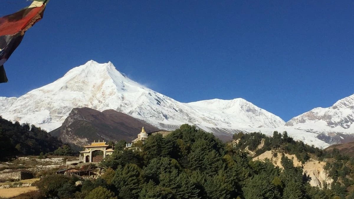 Manaslu Circuit Trek