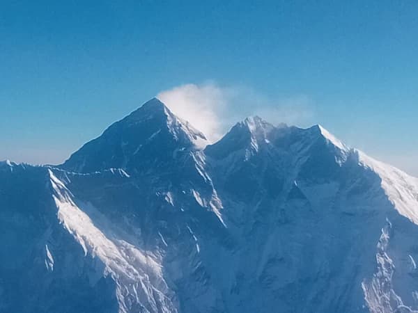 Everest Mountain Flight