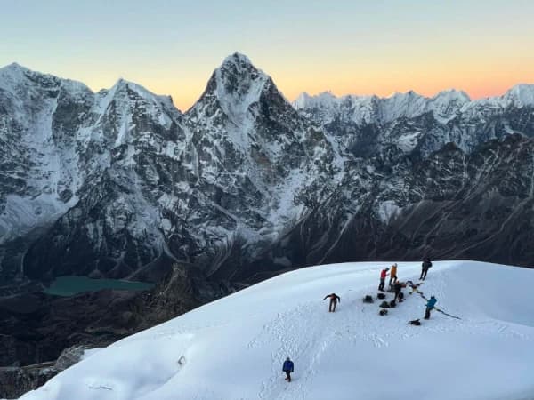 Lobuche Peak Climb