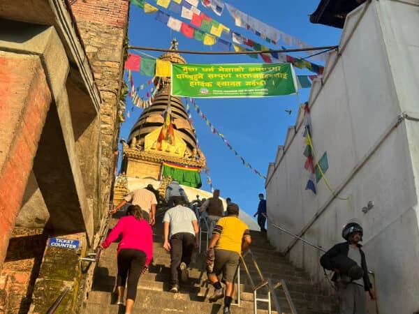 Kathmandu Chitwan Tour