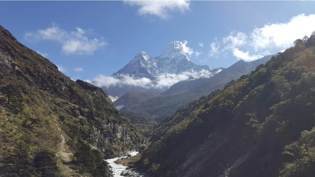 Everest Trekking Packages
